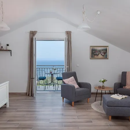Rustic Nina - Dalmatian Stone Mansion Villa Tucepi