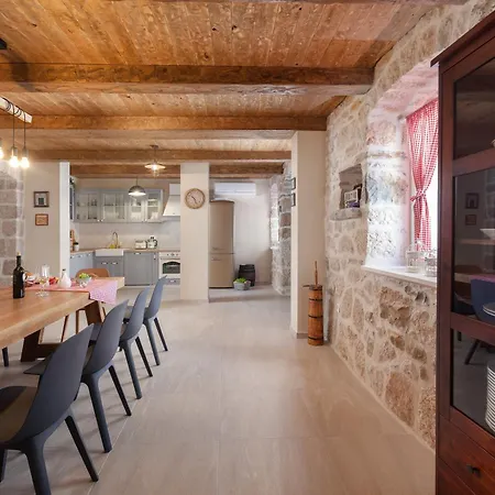 Rustic Nina - Dalmatian Stone Mansion Villa Tucepi