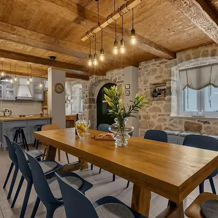 Rustic Nina - Dalmatian Stone Mansion