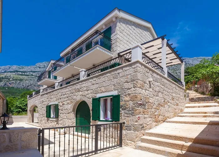 Rustic Nina - Dalmatian Stone Mansion 빌라 투체피